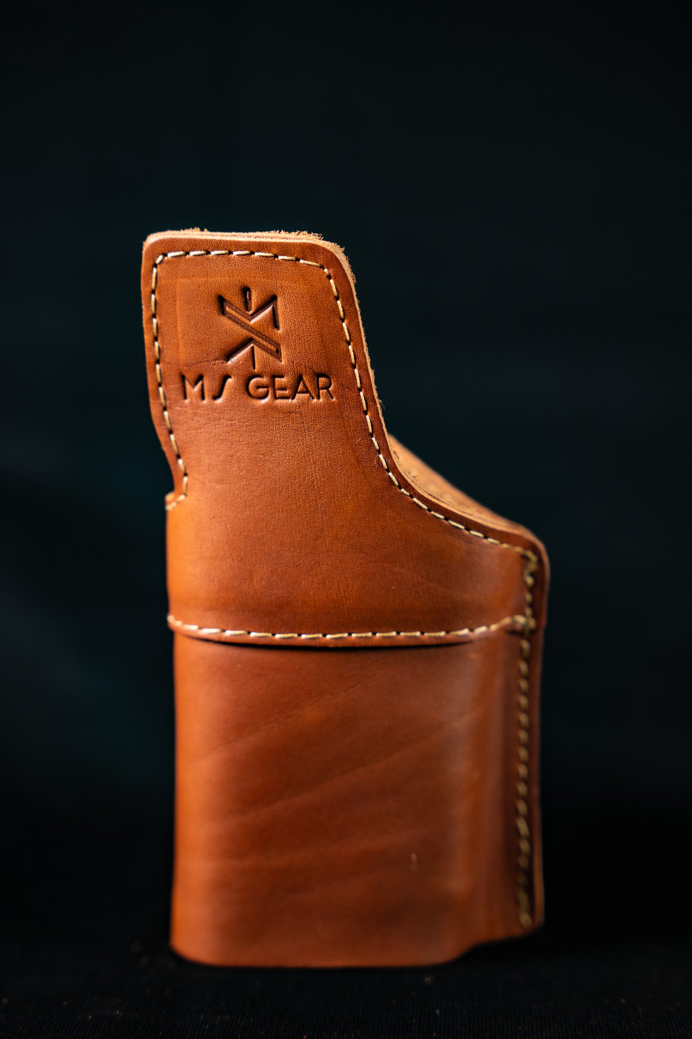 נרתיק עור IWB לאקדח עם לייזר/פנס – עבודת יד מעור איטלקי | MOR SINAI GEAR