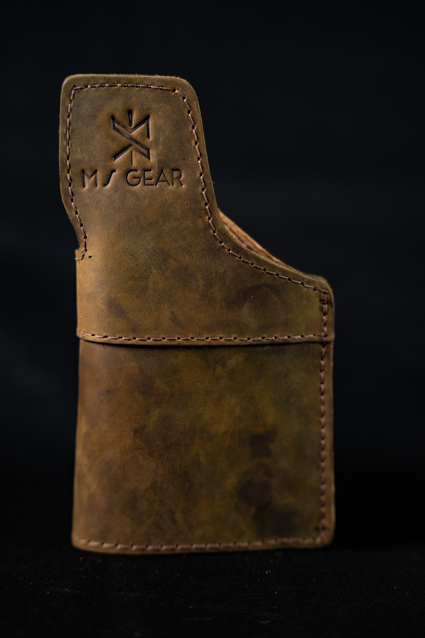 נרתיק עור IWB לאקדח עם לייזר/פנס – עבודת יד מעור איטלקי | MOR SINAI GEAR
