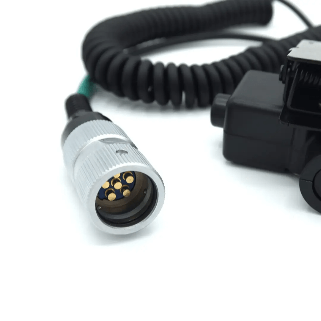 מתאם PTT לאוזניות EARMOR M32 / M33 – פתרון תקשורת מהיר ועמיד - Tactical Plus