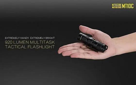 פנס יד טקטי NITECORE MT10C – תאורה עוצמתית וקומפקטית בעוצמה של 920 לומן - Tactical Plus
