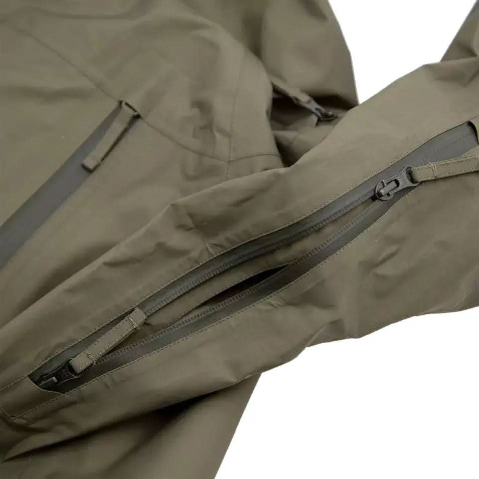 חליפת סערה (חלפ"ס) גורטקס - carinthia - Tactical Plus